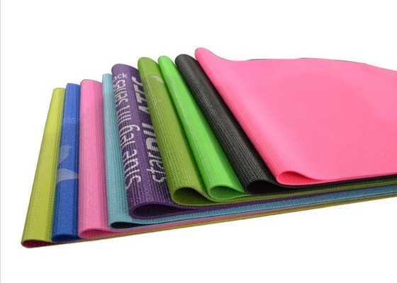 Digunakan di Rumah Anti Slip Yoga Mat Perawatan Mudah Dengan 3 - 8mm Ketebalan Opsional